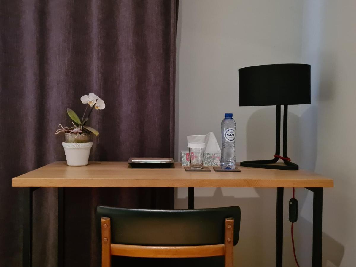 Etterbeek B&B A Cote Du Cinquantenaire المظهر الخارجي الصورة